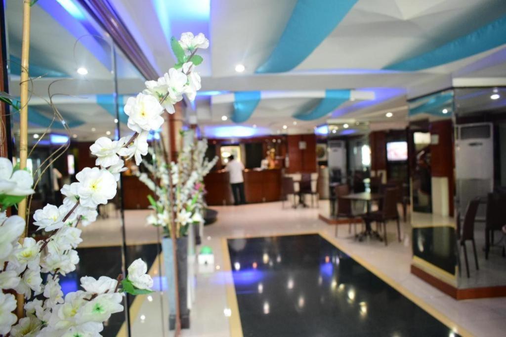 Citystate Hotel Quiapo Манила Екстериор снимка