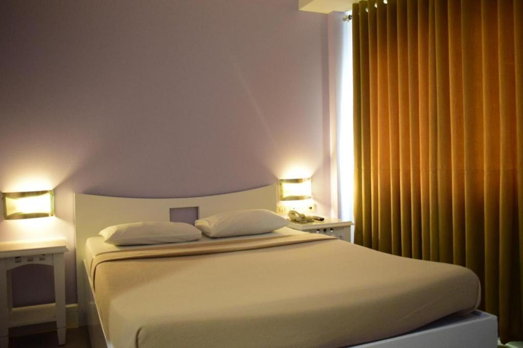 Citystate Hotel Quiapo Манила Екстериор снимка