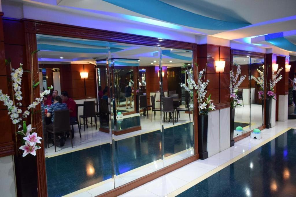 Citystate Hotel Quiapo Манила Екстериор снимка