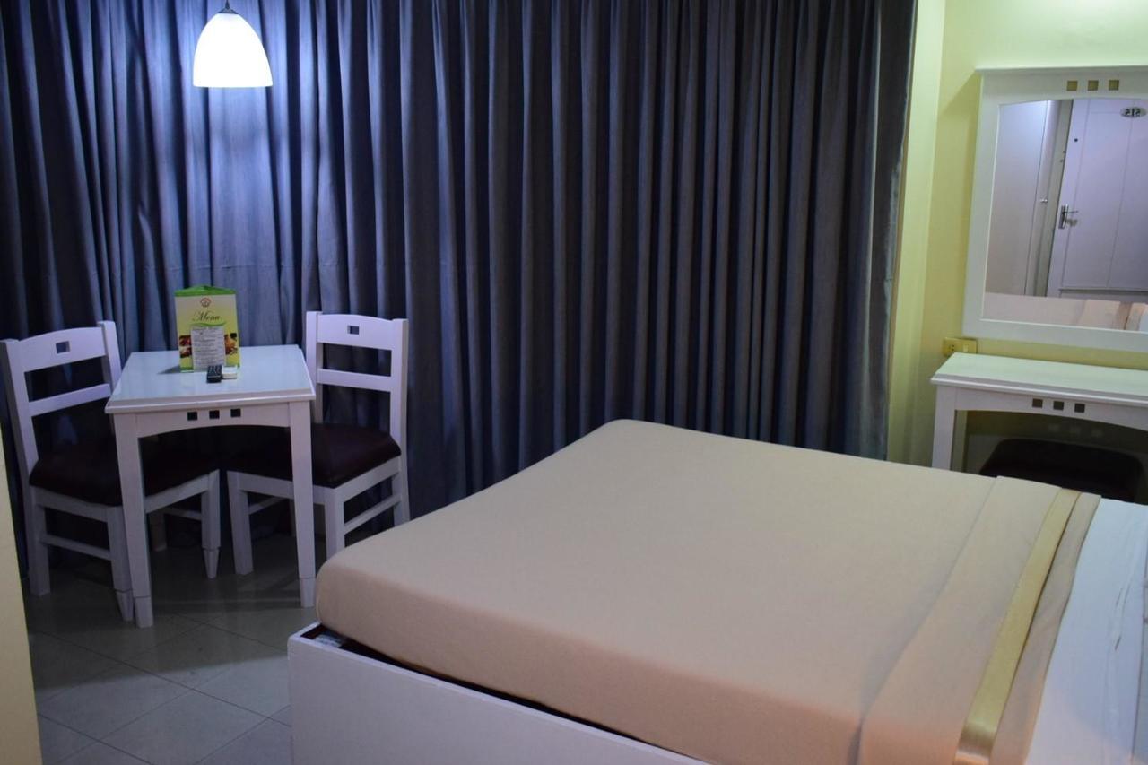 Citystate Hotel Quiapo Манила Екстериор снимка