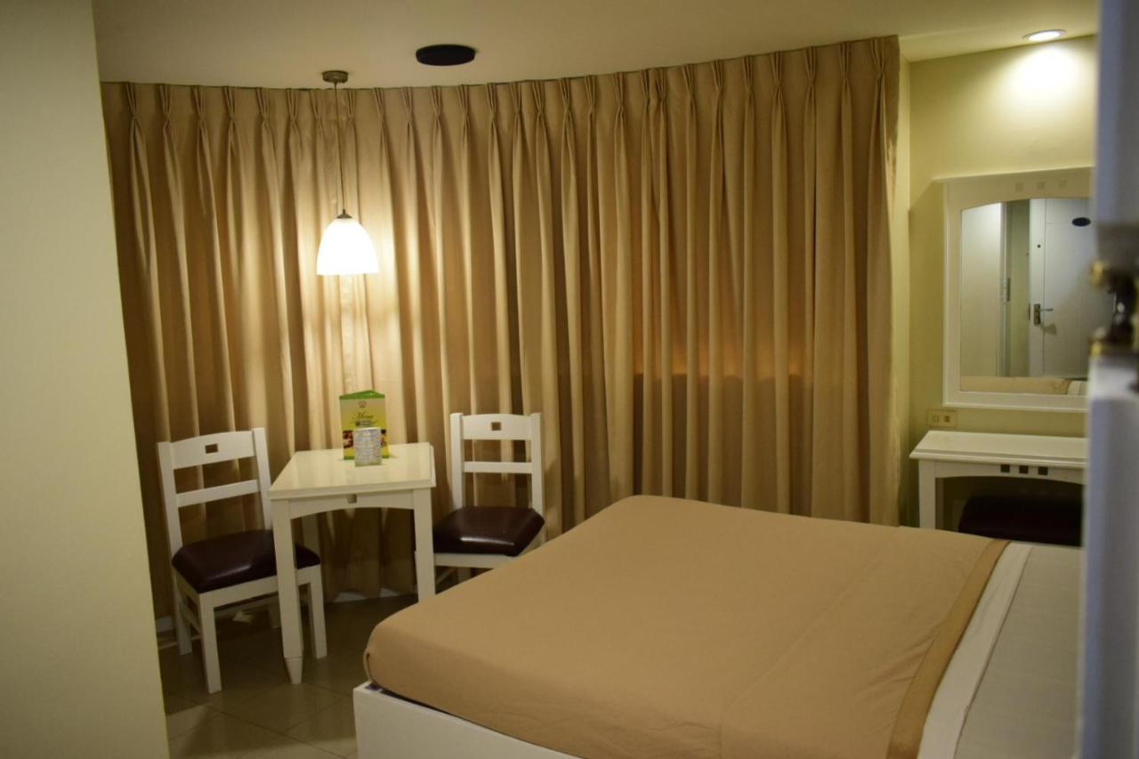Citystate Hotel Quiapo Манила Екстериор снимка